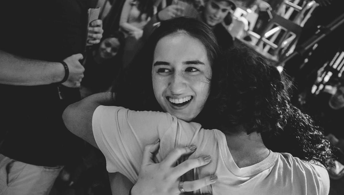 Momento de conexão entre pessoas